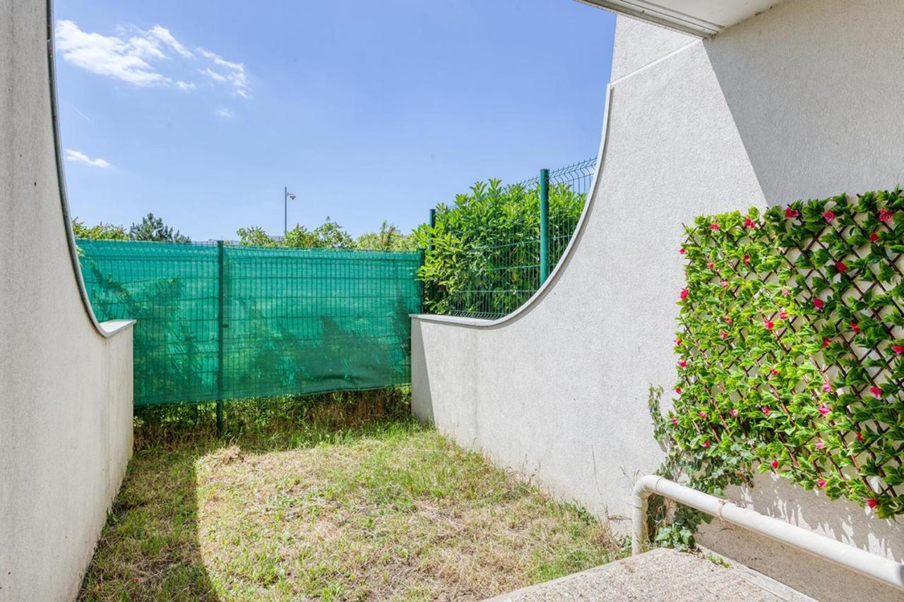 Leclat Verdoyant De Noisy - Jardin Exteriér fotografie